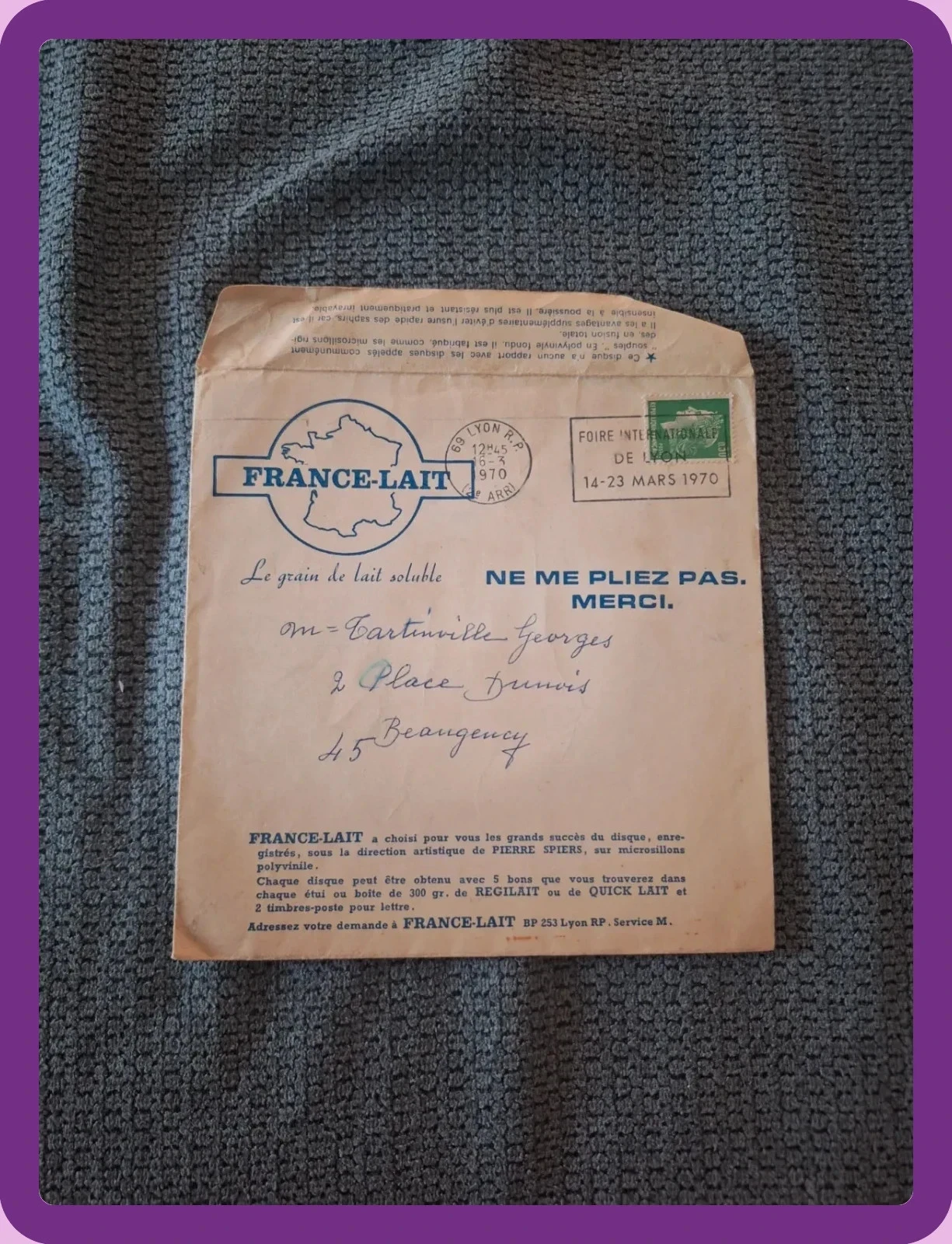 Disque Souple Vintage Publicitaire – Chanson La Famille (1970)